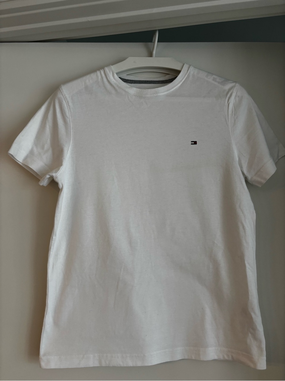 Tommy Hilfiger White Short Sleeve Crew Tee with Flag Logo